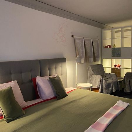 B&B De Kunstpraktijk Велдховен Экстерьер фото